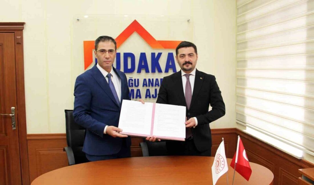 Erzincan, Bayburt ve Erzurum’da gazetecilere yapay zeka uygulamaları eğitimi verilecek.