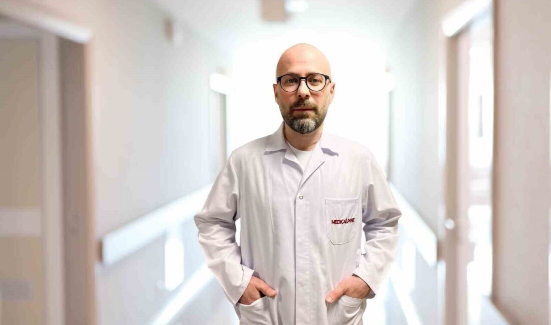 Yaz mevsiminin sünnet operasyonları için sağladığı avantajlara değinen Üroloji Uzmanı