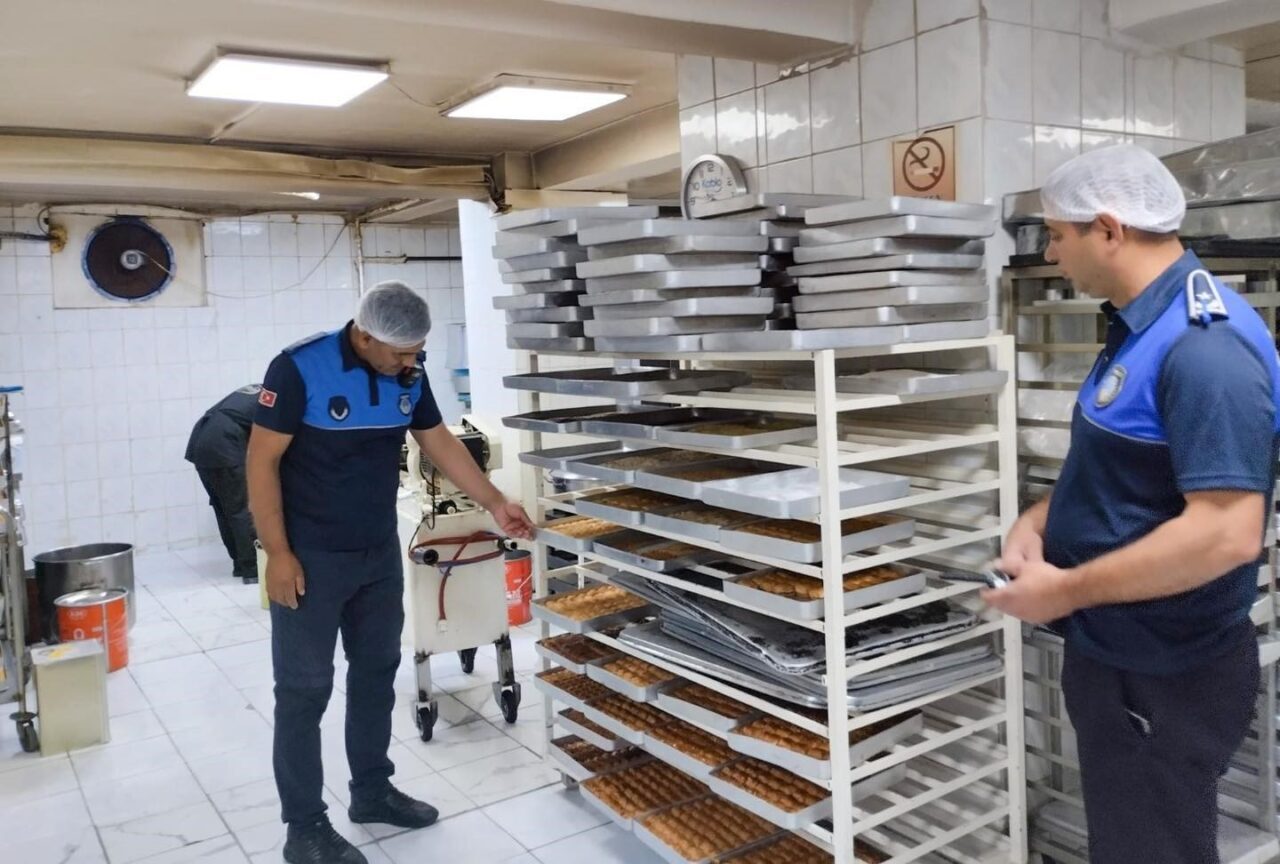 Erzincan’da Zabıta Müdürlüğü, halk sağlığını korumak ve gıda üretiminde hijyen