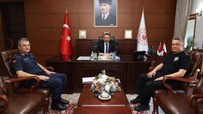 Zonguldak Valiliği’nce düzenlenen haftalık Asayiş ve Güvenlik Toplantısı, Vali Osman