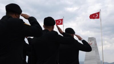 15 Temmuz Demokrasi ve Milli Birlik Günü münasebetiyle, Garnizon Şehitliğinde