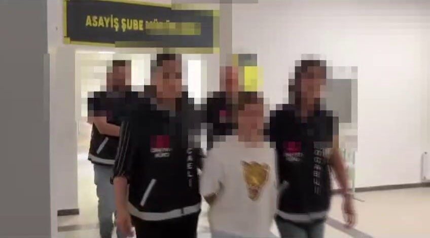 Kocaeli’nin İzmit ilçesinde 21 yaşındaki gencin bıçaklanarak öldürülmesine ilişkin gözaltına