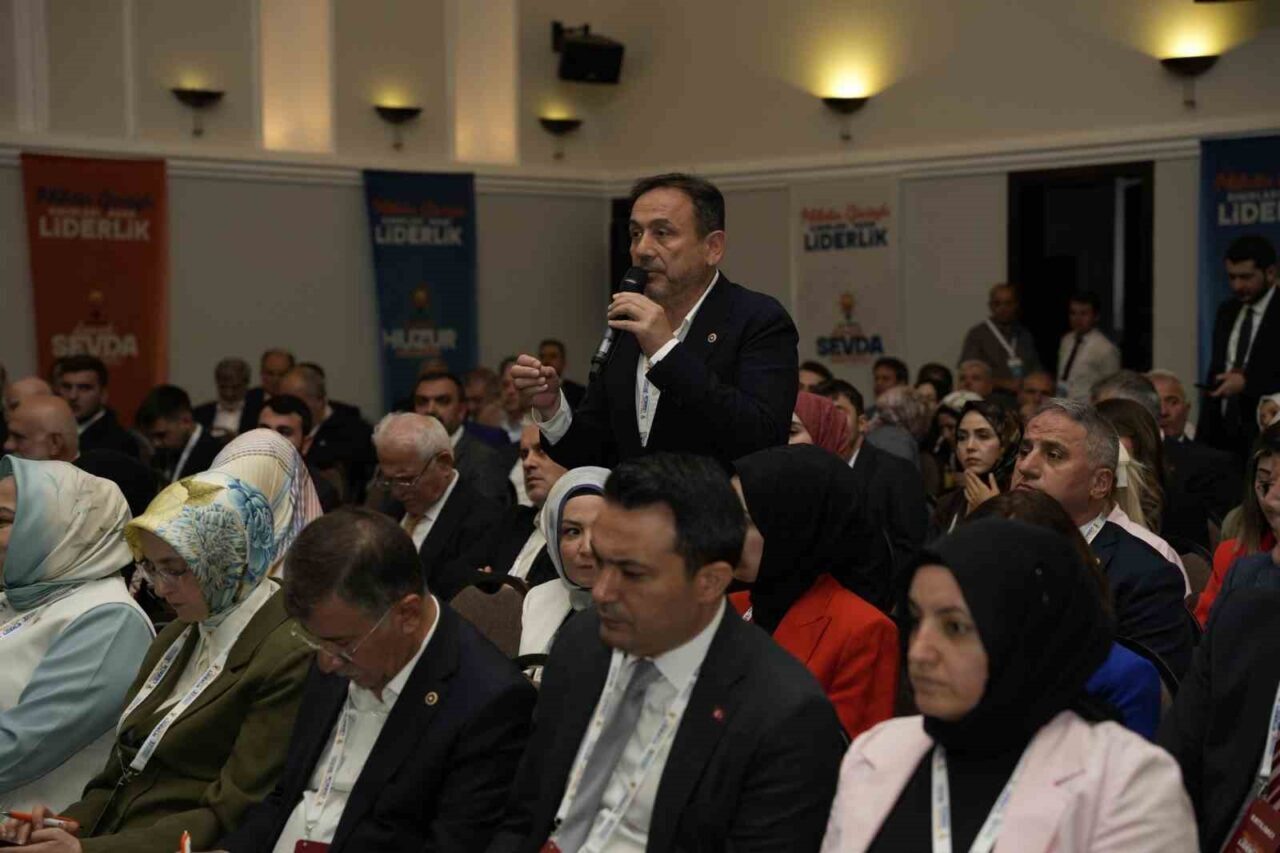 Cumhurbaşkanlığı Kabinesi’nin bakanları, 32. AK Parti İstişare ve Değerlendirme Toplantısı