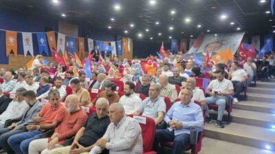 AK Parti Aliağa İlçe Başkanlığı tarafından düzenlenen Genişletilmiş İlçe Danışma