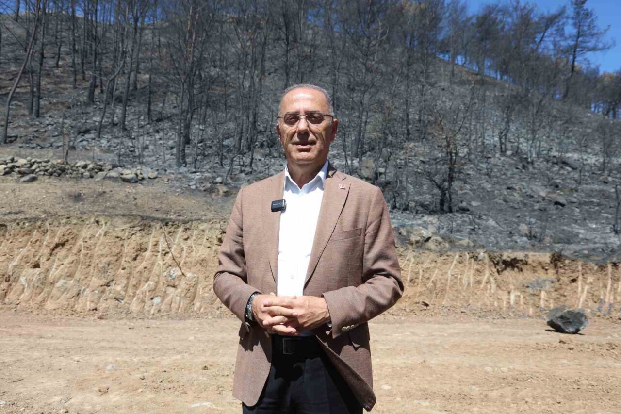 Hatay’da 36 saatlik mücadeleyle kontrol altına alınan orman yangında sahada