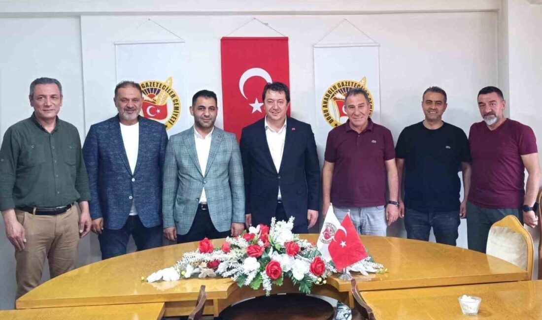 ASKON’dan DAGC Başkanı Türkez’e ziyaret Anadolu Aslanları İş Adamları Derneği (ASKON) Erzurum Şube Başkanı Yavuz