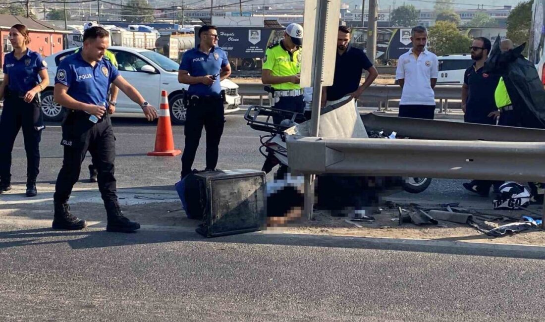 D-100 kara yolunun Kocaeli geçişinde bariyere çarpan motosikletin sürücüsü hayatını