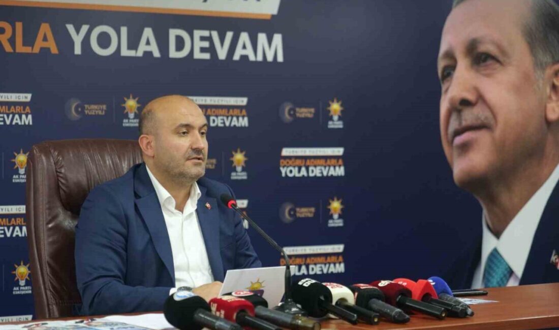 AK Parti Eskişehir İl Başkanı Gürhan Albayrak, Leman Dergisi’nde yayınlanan