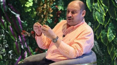 Şanlıurfa Büyükşehir Belediye Başkanı Mehmet Kasım Gülpınar, Bilim Merkezi’nde gençlerle