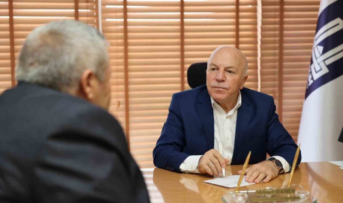 Erzurum Büyükşehir Belediye Başkanı Mehmet Sekmen, vatandaşlarla bir araya geldi