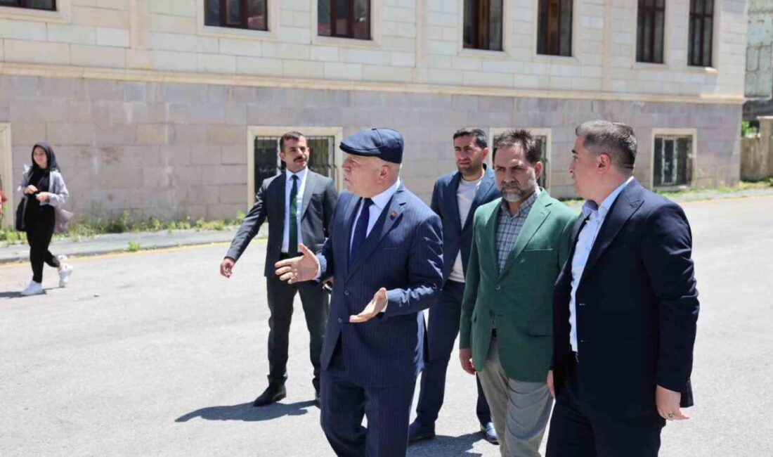 Erzurum Büyükşehir Belediye Başkanı Mehmet Sekmen ve Yakutiye Belediye Başkanı