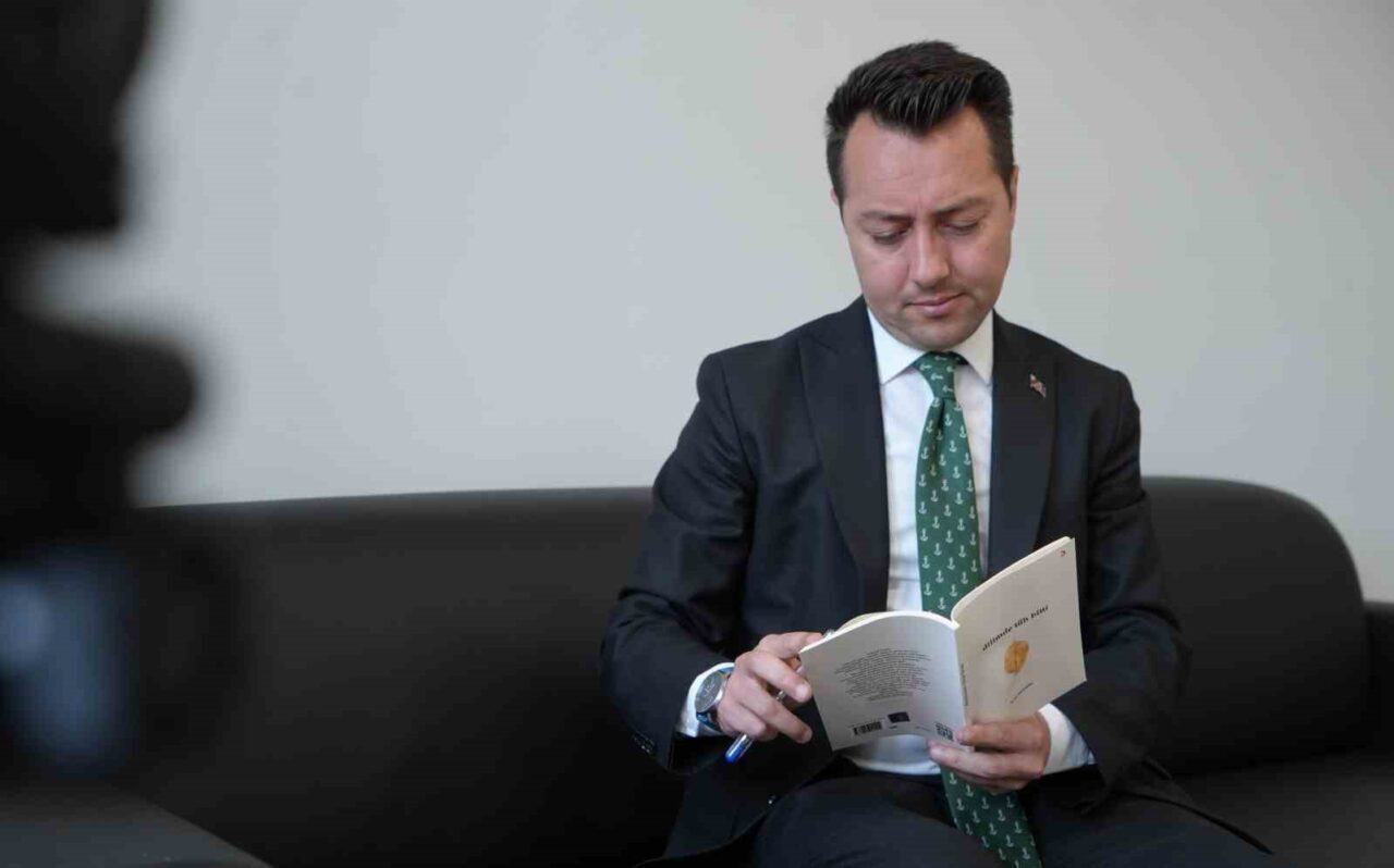 Bayburt’ta tapu müdürü olarak görev yapan 36 yaşındaki Recep Karaaslan,