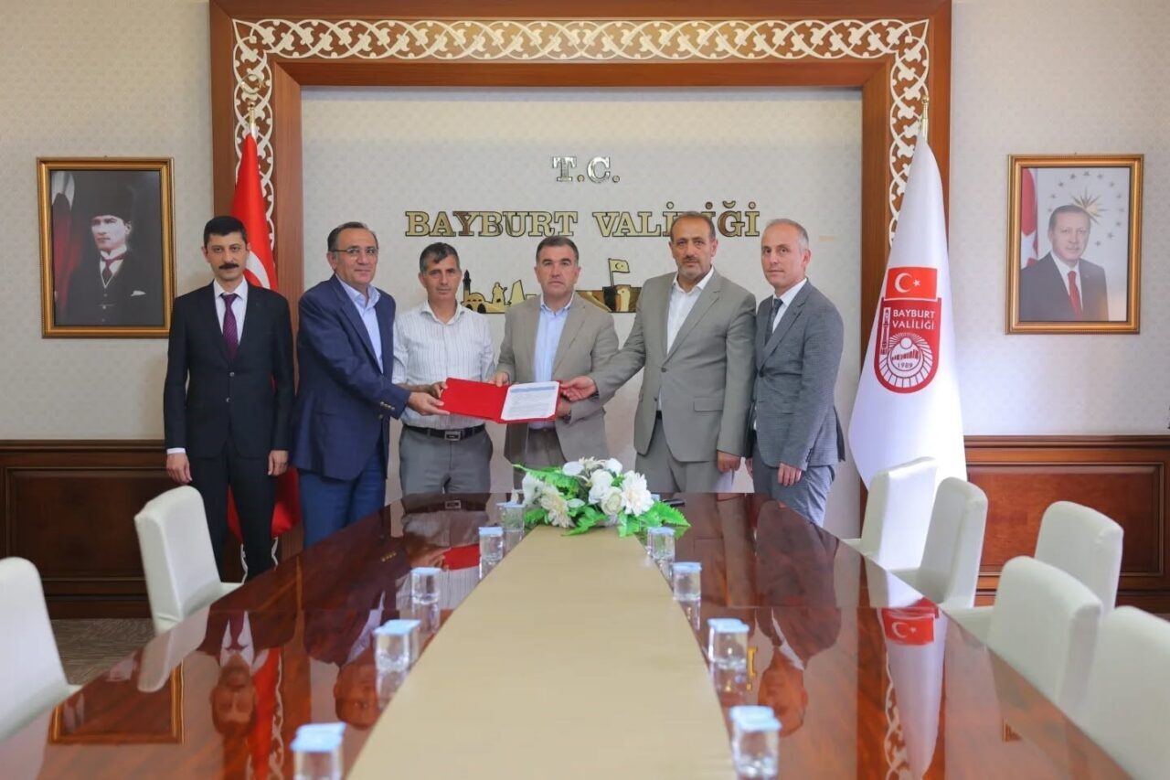 Bayburt’ta organik tıbbi aromatik bitki yetiştiriciliği alanında yaklaşık 300 milyon