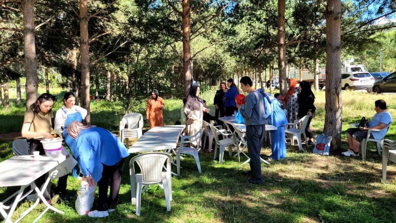 Bayburt’ta 2. Ulusal Otizm Eylem Planı kapsamında otizmli çocuklar ve