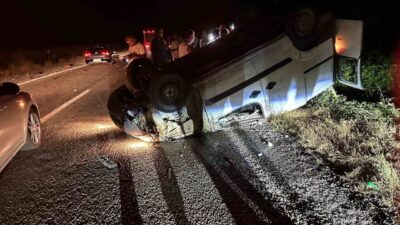 Zonguldak’ın Çaycuma ilçesinde meydana gelen trafik kazasında direksiyon hakimiyetini kaybeden