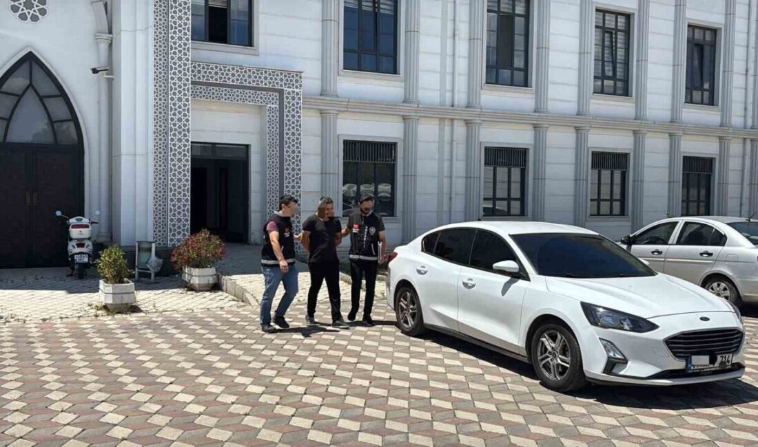 Kocaeli’nin Çayırova ilçesinde tartıştığı şahsı bıçaklayarak öldüren zanlı tutuklandı. Olay,