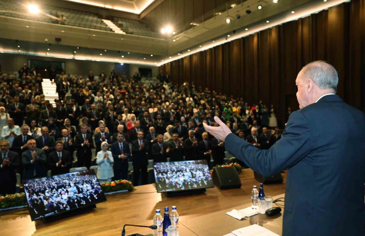 Cumhurbaşkanı Recep Tayyip Erdoğan, “Resulullah Efendimize ve diğer peygamberlerimize küstahlık