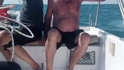 Kastamonu’nun Cide ilçesinde serinlemek için girdiği denizde boğulma tehlikesi geçiren