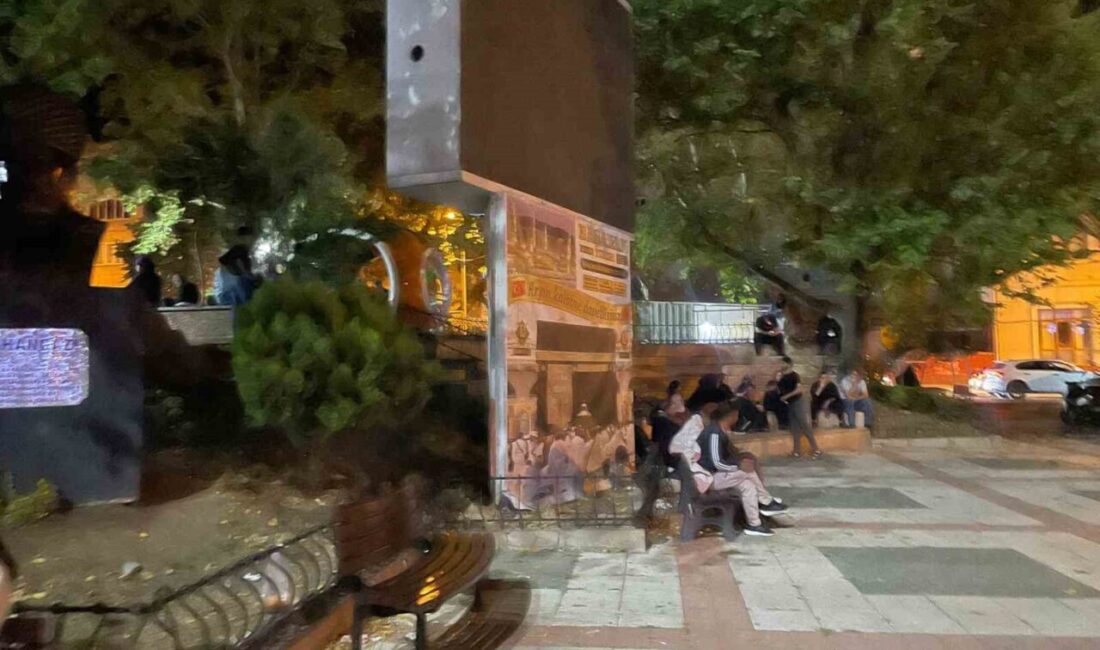 Bursa’nın Gemlik ilçesi merkezli meydana gelen art arda depremler vatandaşlara