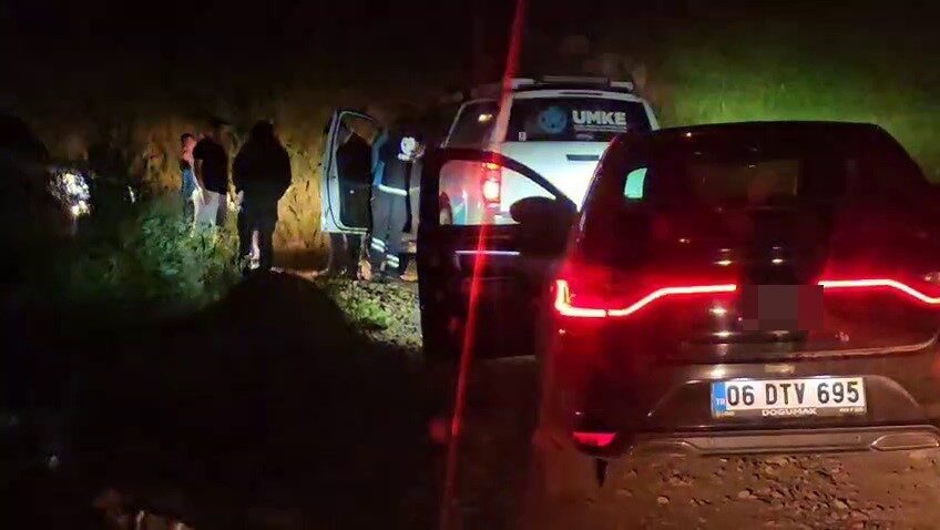 Erzurum-Bayburt Rize sınırlarında düştüğü açıklanan tek motorlu uçağın enkazını bulmak