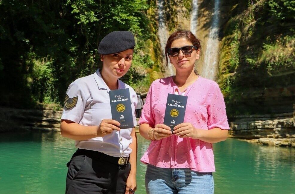 Sinop İl Jandarma Komutanlığı, Erfelek Şelaleleri’ni ziyaret eden vatandaşlara Kadın