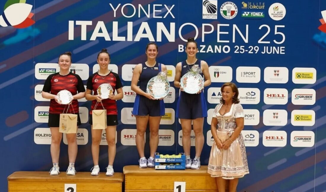 Erzincan badminton takımı İtalya’dan madalya ile döndü Erzincanlı milli badmintoncular, İtalya’da düzenlenen “Yonex Italian Open” turnuvasından 2