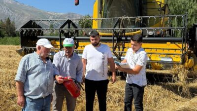 Erzincan’da buğday hasadı başladı. Buğday hasadıyla birlikte il genelinde biçerdöver