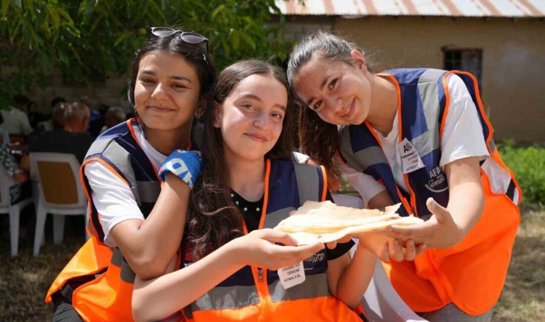 Erzincan’da geçtiğimiz yıl başlatılan “Köyümde 3 Gün” projesi bu senede
