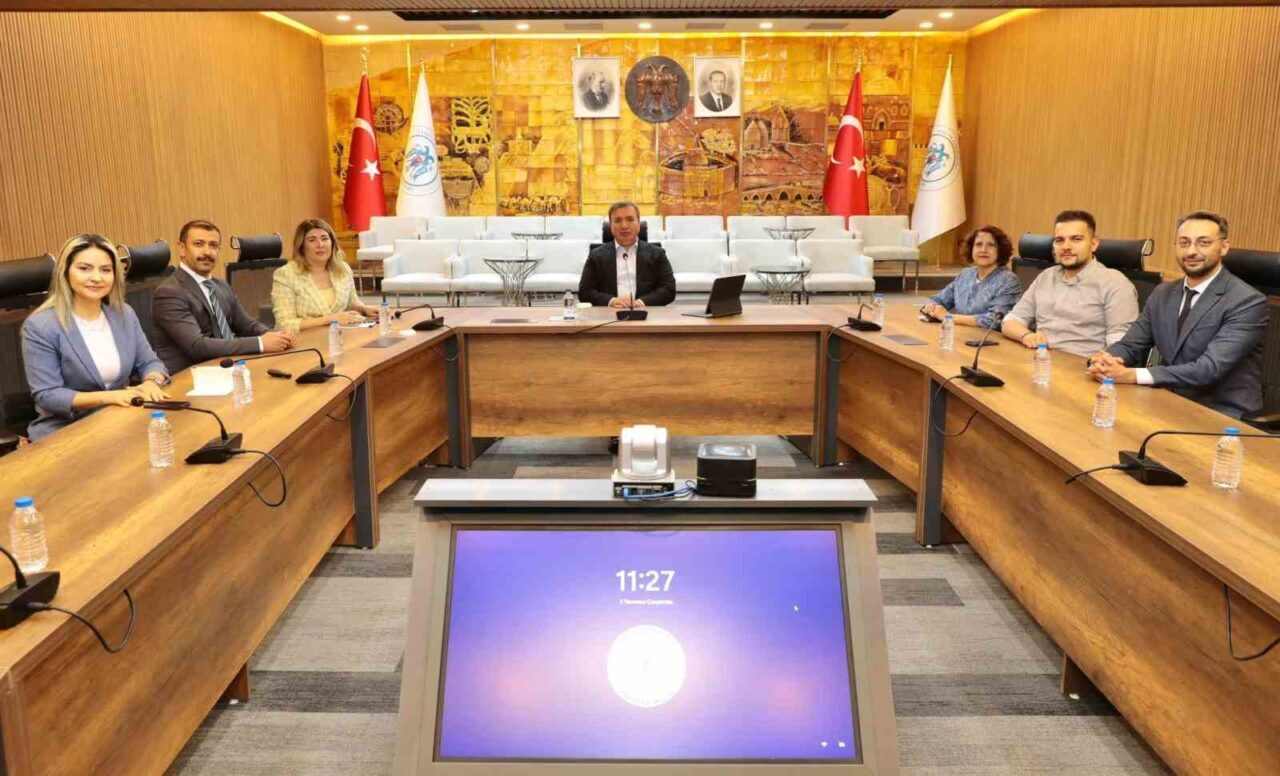 Erzincan’da 15-17 Ağustos 2025 tarihleri arasında Yaşayan Miras Festivali düzenlenecek.