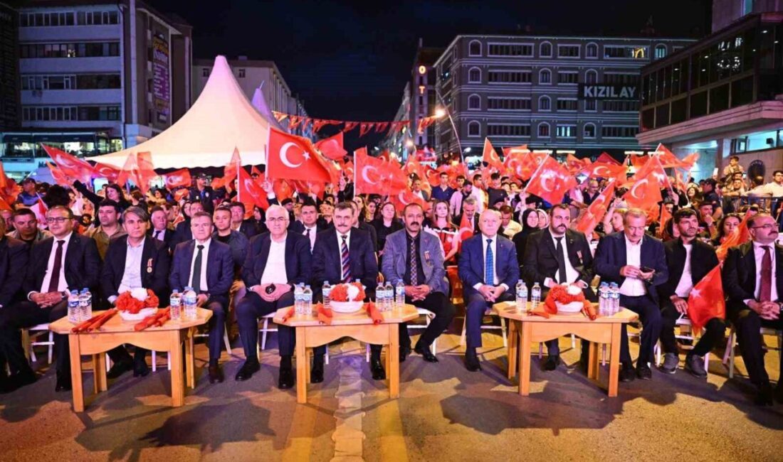 15 Temmuz Demokrasi ve Milli Birlik Günü dolayısıyla Erzurum’da düzenlenen