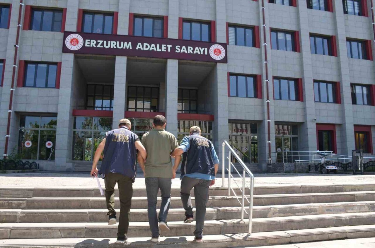 Erzurum’da polis hakkında arama kararı olan FETÖ mensubu bir şahsı
