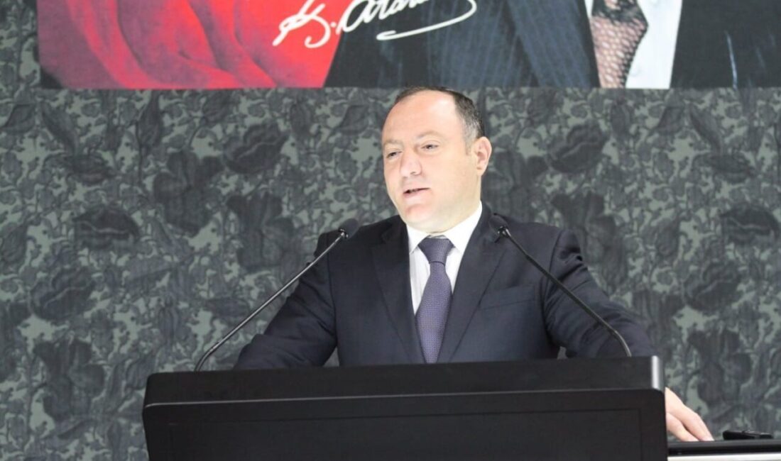 Erzurum’da LGS’den 8 Türkiye birincisi çıktı 15 Haziran 2025 tarihinde 963 bin 142 öğrencinin katılımlarıyla gerçekleştirilen
