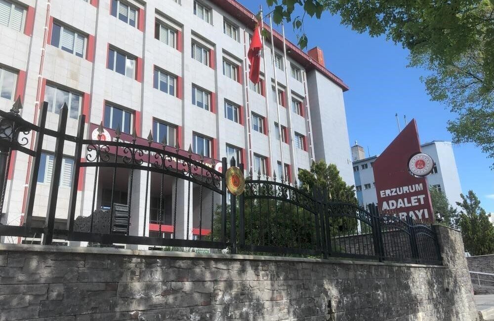 Erzurum’daki bitcoin vurgununda istenen ceza belli oldu Erzurum’da Bitcoin’le kar payı elde etme vaadiyle onlarca kişiyi milyonlarca