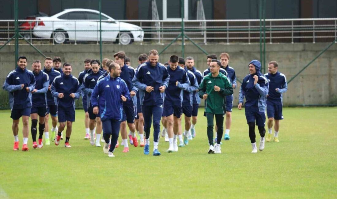 2025-2026 sezonu hazırlıklarını sürdüren Erzurumspor, ikinci hazırlık kamp dönemini tamamladı.