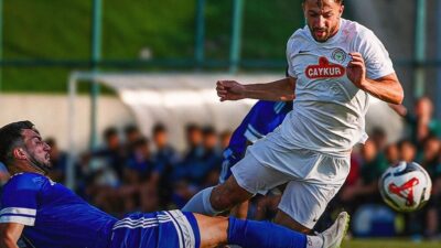 Erzurumspor FK, yeni sezon hazırlıkları kapsamında Süper Lig ekiplerinden Çaykur