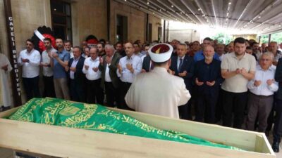 Eski AK Parti Rize Milletvekili Hikmet Ayar’ın vefat eden babası