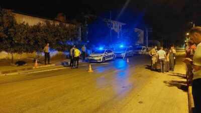 Sakarya’nın Akyazı ilçesinde kaldırımda yürüdüğü sırada fenalaşarak yere yığılan 2