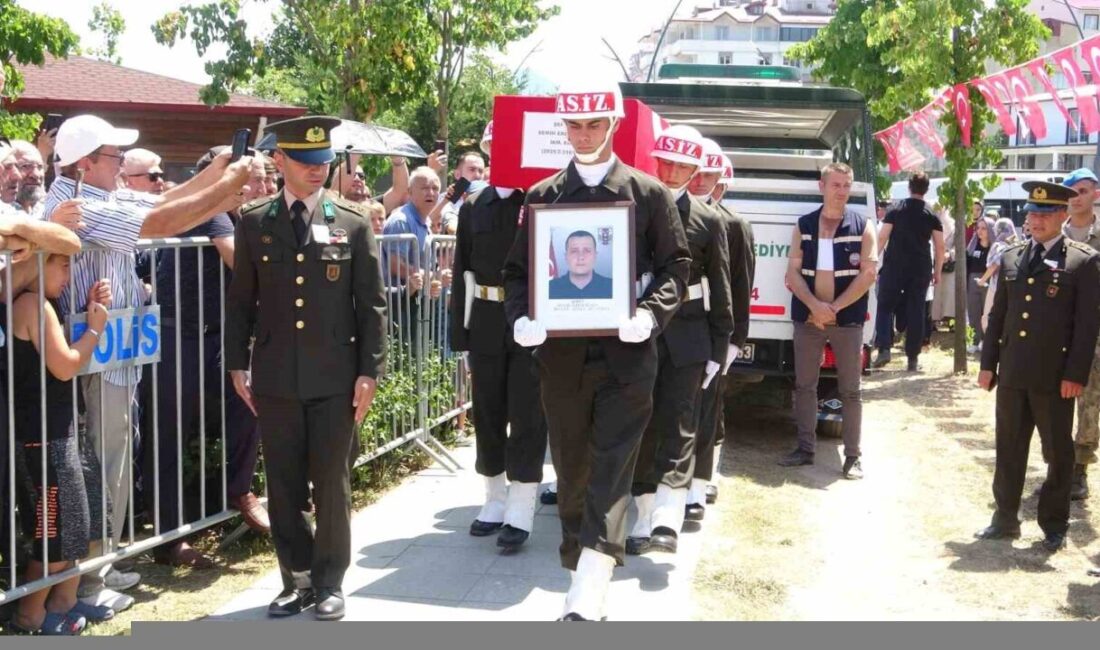 Hatay’ın İskenderun ilçesinde vatani görevini yaparken rahatsızlanarak kaldırıldığı hastanede şehit