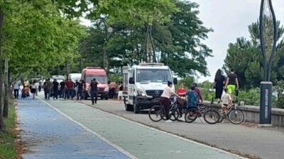 Giresun’da denize giren bir vatandaş, boğulma tehlikesi geçirerek hastaneye kaldırıldı.