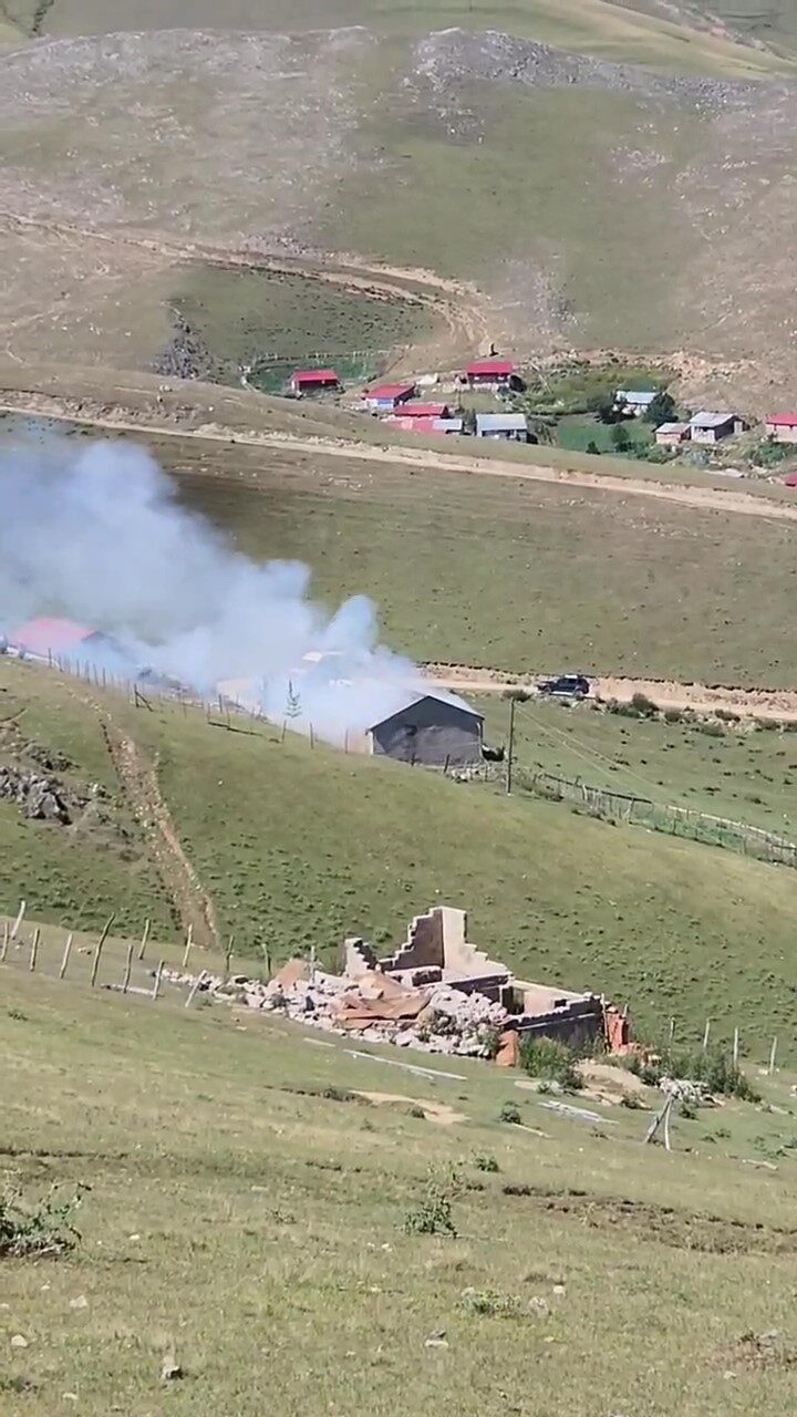 Giresun’da yayladaki bir evde çıkan yangın ekiplerin müdahalesiyle söndürüldü. Giresun’un