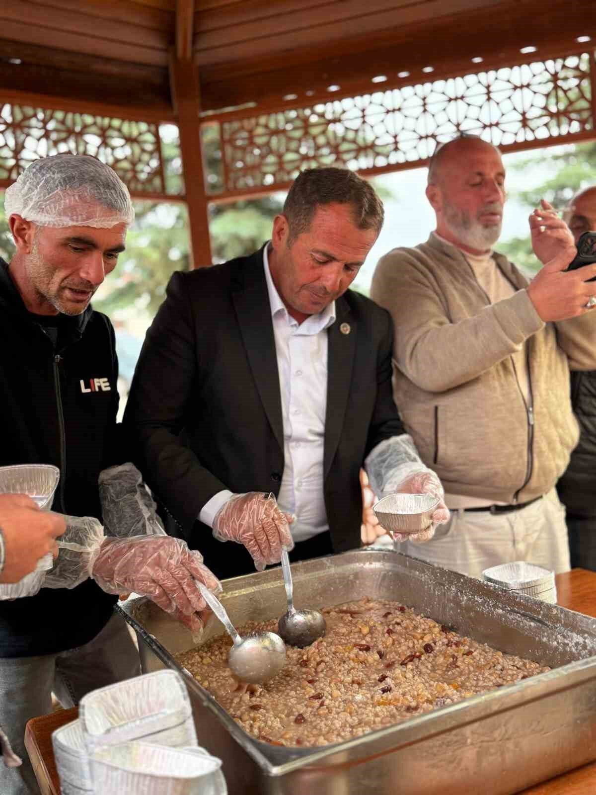 Bayburt’un Gökçedere beldesinde, Hz. Hüseyin’i anma ve aşure programı organize