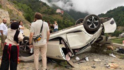 Giresun’un Dereli ilçesinde yer alan Göksu travertenlerinde otoparktan yürüyüş yoluna