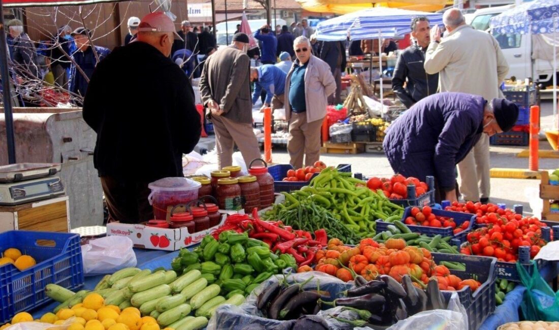 Hizmet üretim endeksi yıllık yüzde 3,9 arttı Hizmet üretim endeksi Mayıs ayında bir önceki yılın aynı ayına