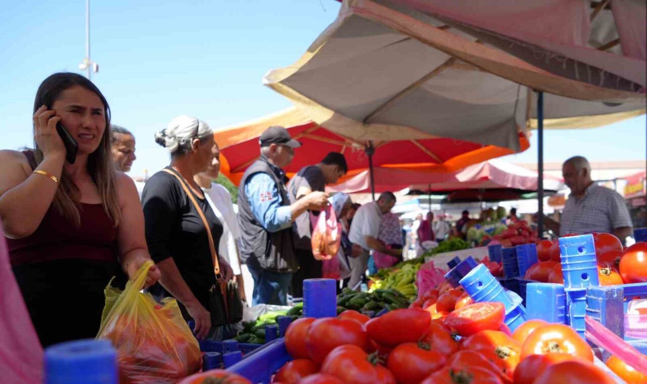 Hizmet üretim endeksi Mayıs ayında bir önceki yılın aynı ayına