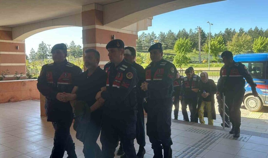 Kastamonu’da öldürdükleri vatandaşın başını keserek sulama kanalına atan sanık, duruşmada