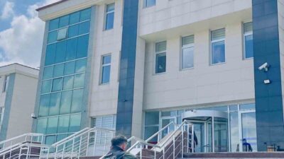 Kars’ta polis uyuşturucu tacirlerine göz açtırmıyor. Kars Emniyet Müdürlüğü Narkotik