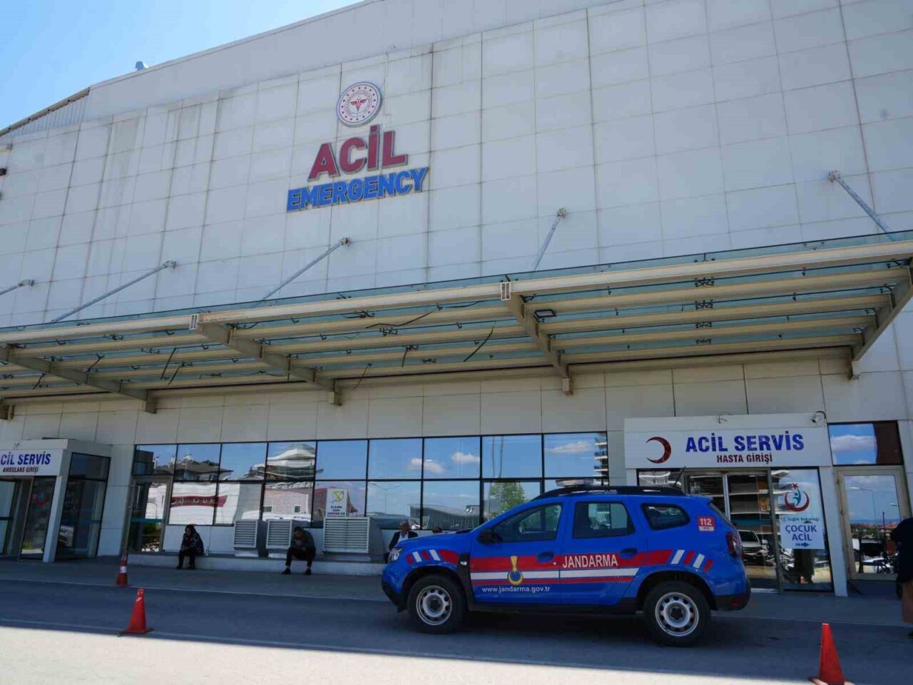 Kastamonu’da aralarında husumet bulunan iki şahıs arasında çıkan bıçaklı kavgada