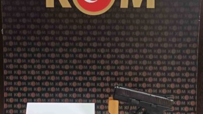 Kastamonu’da polis ekipleri tarafından düzenlenen uyuşturucu operasyonunda 1 kişi gözaltına