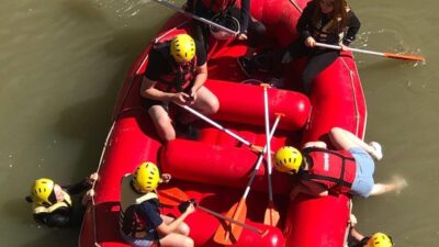 Erzincan’da sıcaktan bunalanlar Karasu Nehri’nde rafting yaparak serinliyor. Erzincan gölleri,