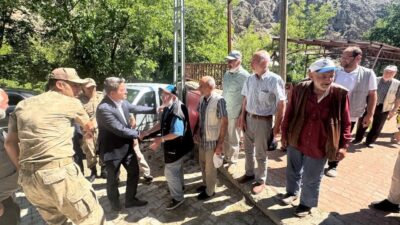 Kemaliye Kaymakamı Emirhan Arıkan, 1993 yılında 33 vatandaşın şehit edildiği